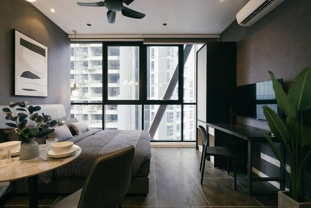 Scarletz Klcc Luxury Romantic Couple Getaway 2Pax Kuala Lumpur Lägenhet